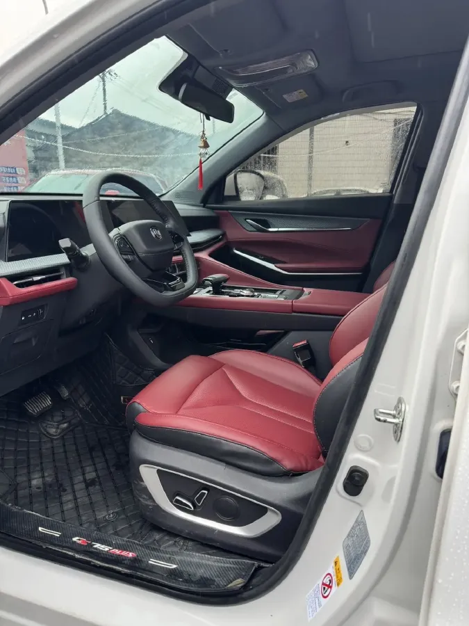 2022 ChangAn CS75 Plus 1.5T 188HP L4 8AT,autocango,china used car exporter,china ev exporter,chinese used car exporter,chinese used ev exporter