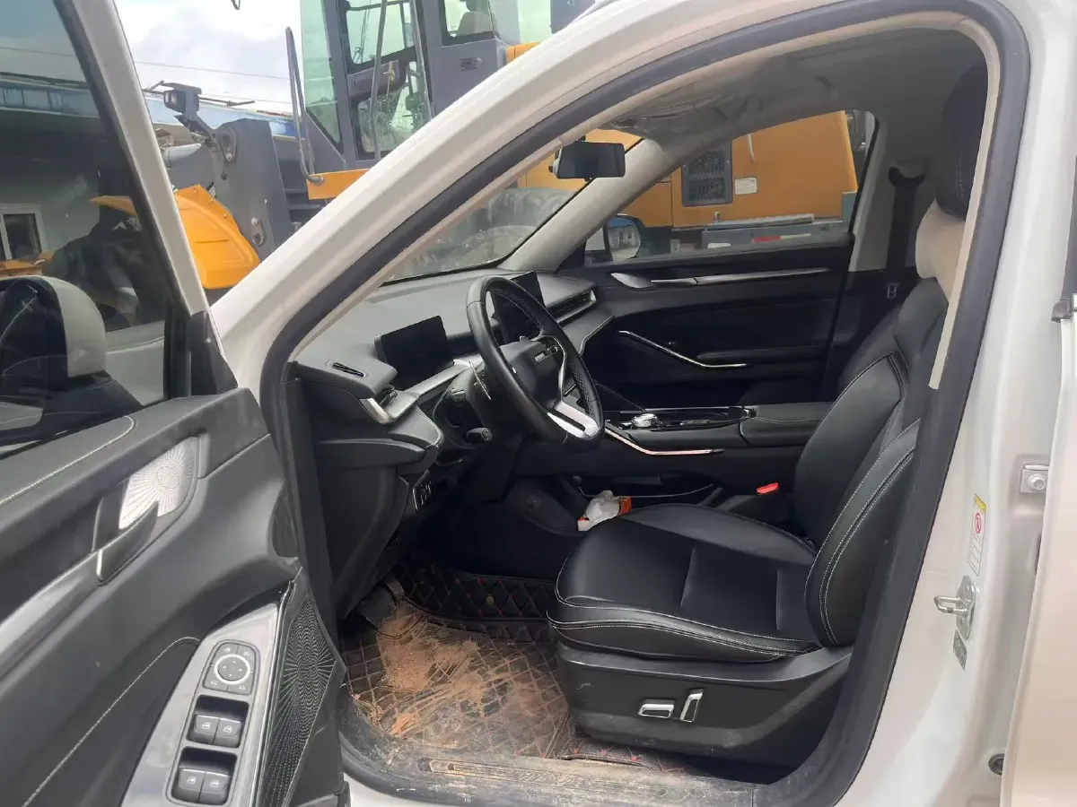 2021 Haval H6 1.5T 169HP L4 7DCT,autocango,china used car exporter,china ev exporter,chinese used car exporter,chinese used ev exporter