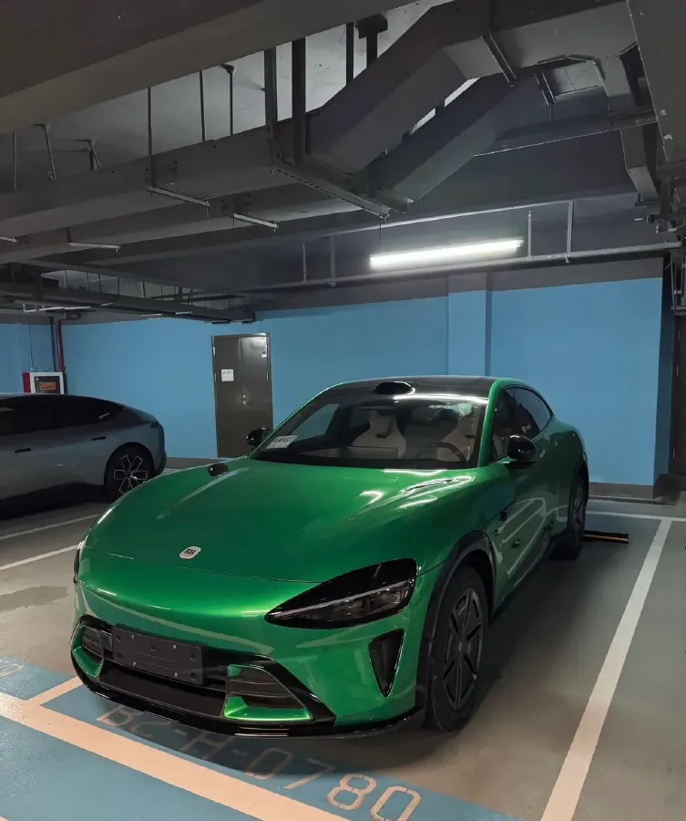 2025 MI YU7 BEV 101.7KWH,autocango,china used car exporter,china ev exporter,chinese used car exporter,chinese used ev exporter