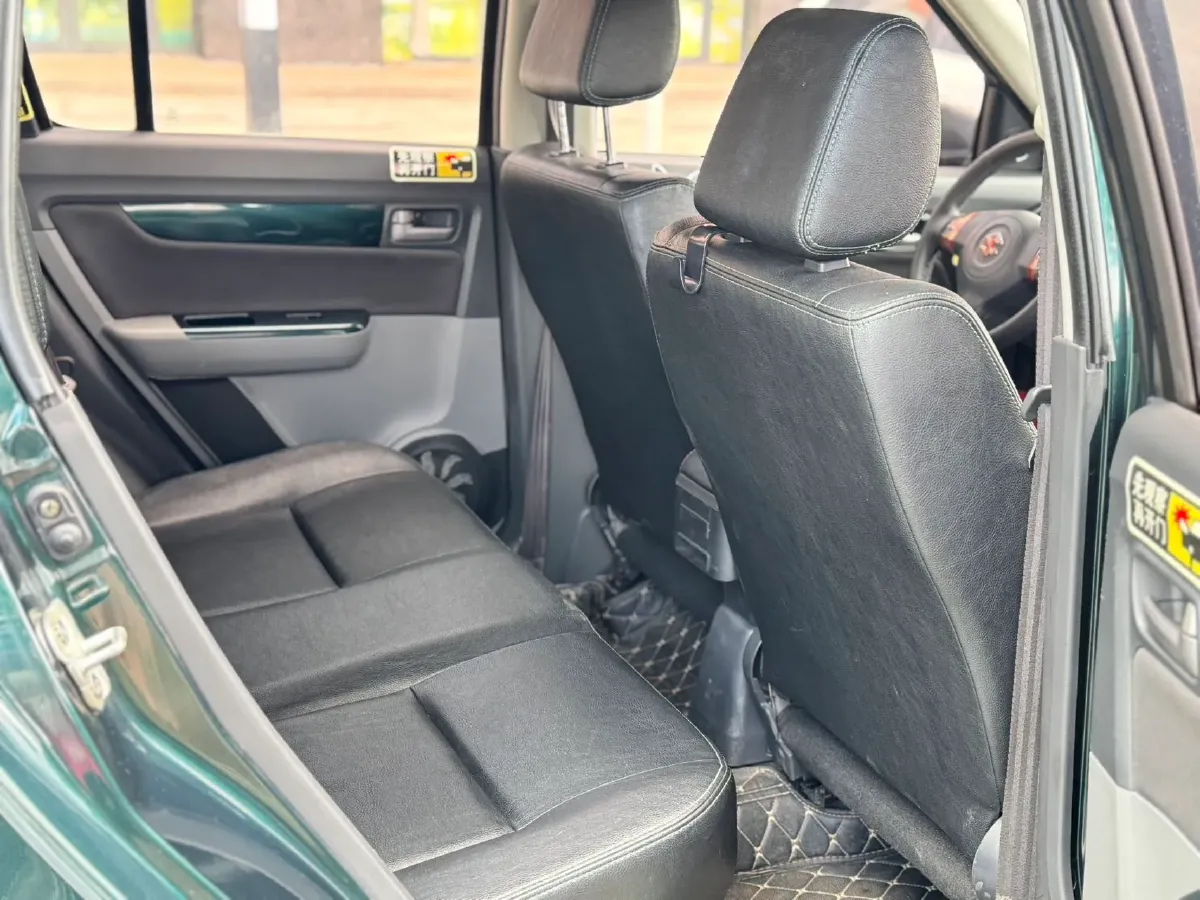 2016 JinBei ZhiShang S35 1.5L 102HP L4 5MT,autocango,china used car exporter,china ev exporter,chinese used car exporter,chinese used ev exporter