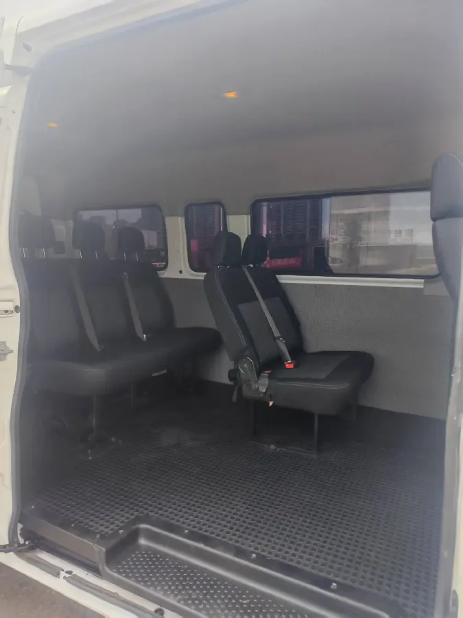 2021 MAXUS XinTu V80 2.0T 127HP L4 6MT,autocango,china used car exporter,china ev exporter,chinese used car exporter,chinese used ev exporter