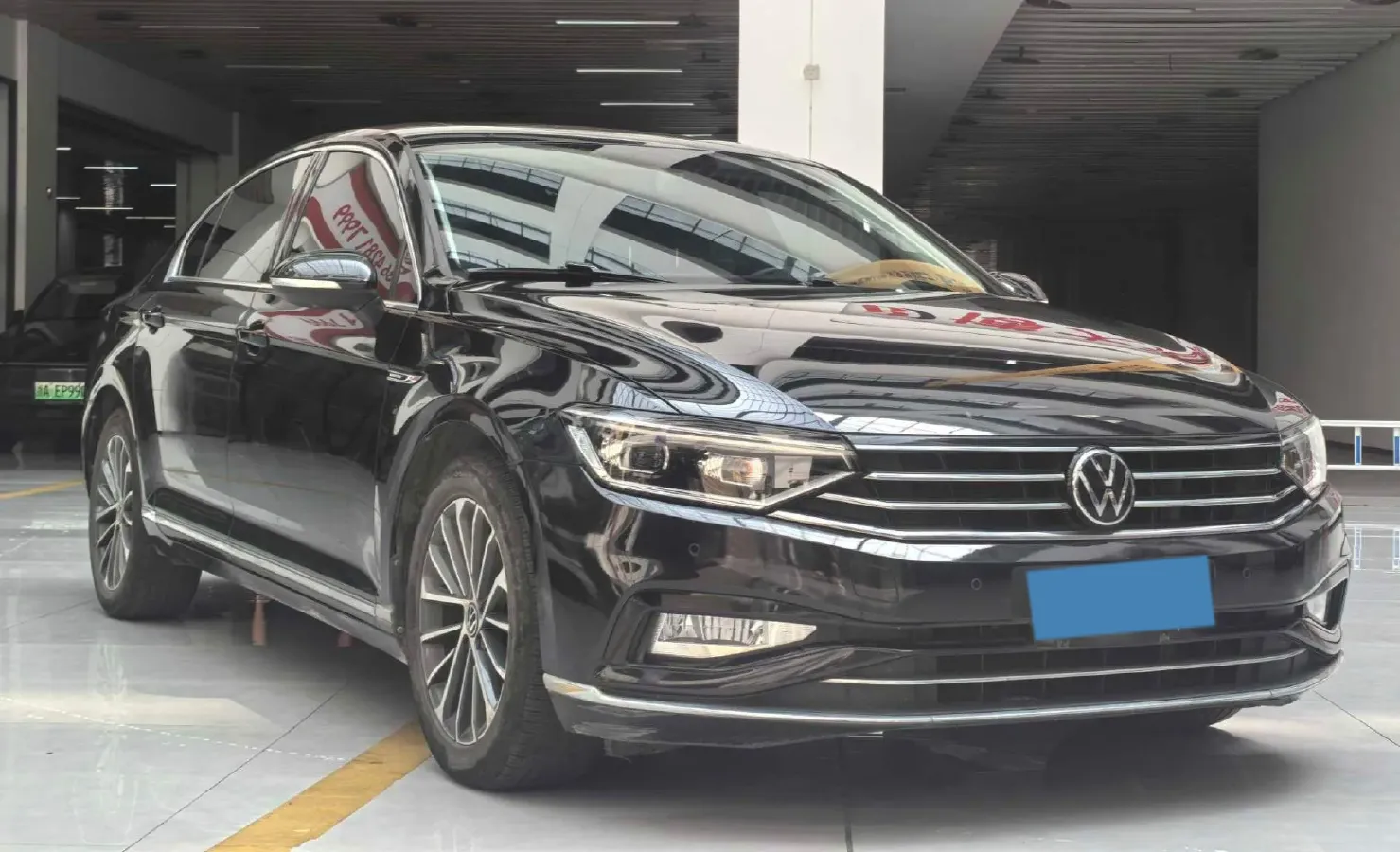 2020 Volkswagen Magotan 2.0T 186HP L4 7DCT,autocango,china used car exporter,china ev exporter,chinese used car exporter,chinese used ev exporter