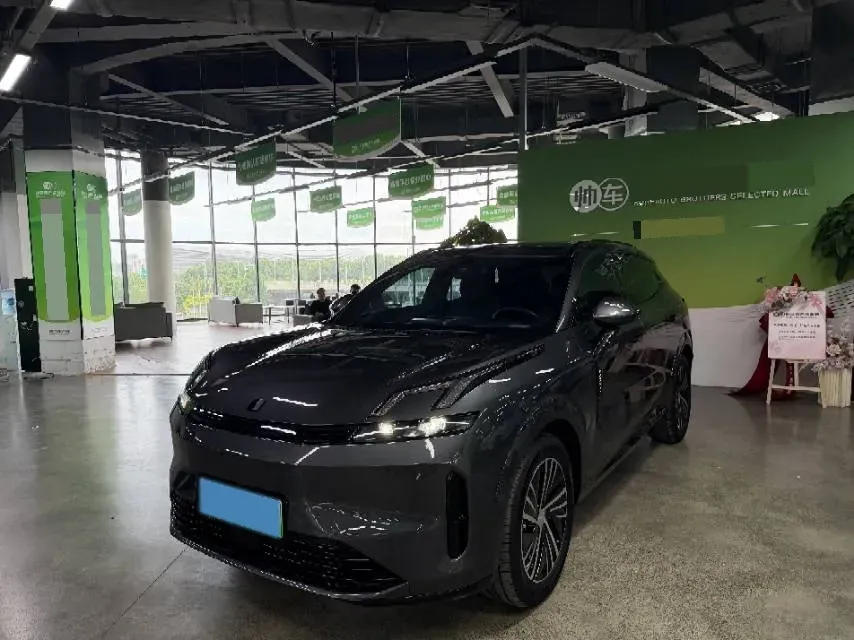 2025 LYNK&CO 08 EM-P 1.5T 163HP L4 3DHT PHEV 21.2KWH,autocango,china used car exporter,china ev exporter,chinese used car exporter,chinese used ev exporter
