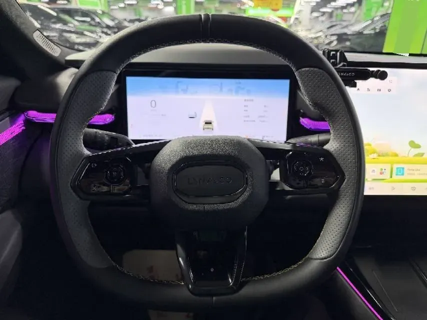2025 LYNK&CO 08 EM-P 1.5T 163HP L4 3DHT PHEV 21.2KWH,autocango,china used car exporter,china ev exporter,chinese used car exporter,chinese used ev exporter