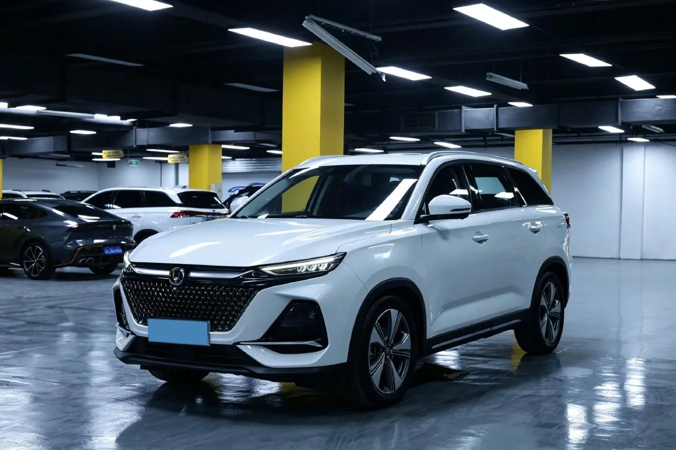2024 ChangAn X7 PLUS 1.5T 188HP L4 7DCT,autocango,china used car exporter,china ev exporter,chinese used car exporter,chinese used ev exporter