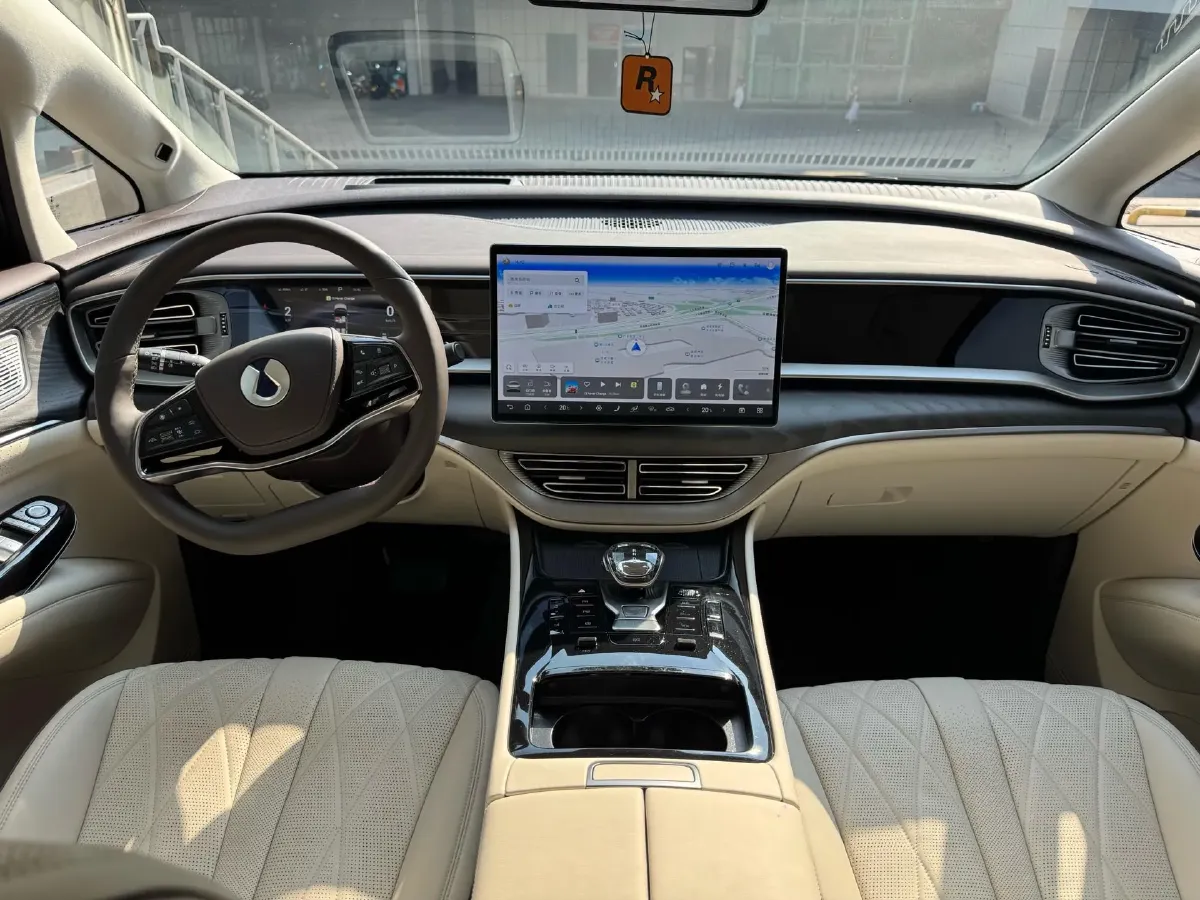 2024 Denza D9 1.5T 139HP L4 E-CVT PHEV 40KWH,autocango,china used car exporter,china ev exporter,chinese used car exporter,chinese used ev exporter