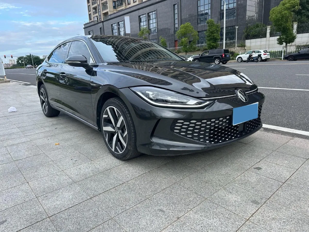 2023 Volkswagen Lamando 1.4T 150HP L4 7DCT,autocango,china used car exporter,china ev exporter,chinese used car exporter,chinese used ev exporter