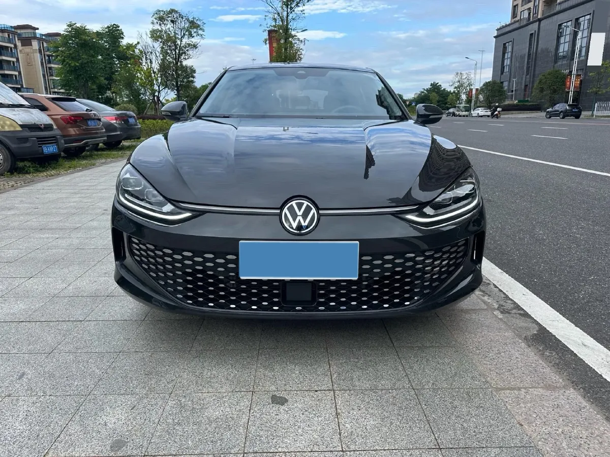 2023 Volkswagen Lamando 1.4T 150HP L4 7DCT,autocango,china used car exporter,china ev exporter,chinese used car exporter,chinese used ev exporter