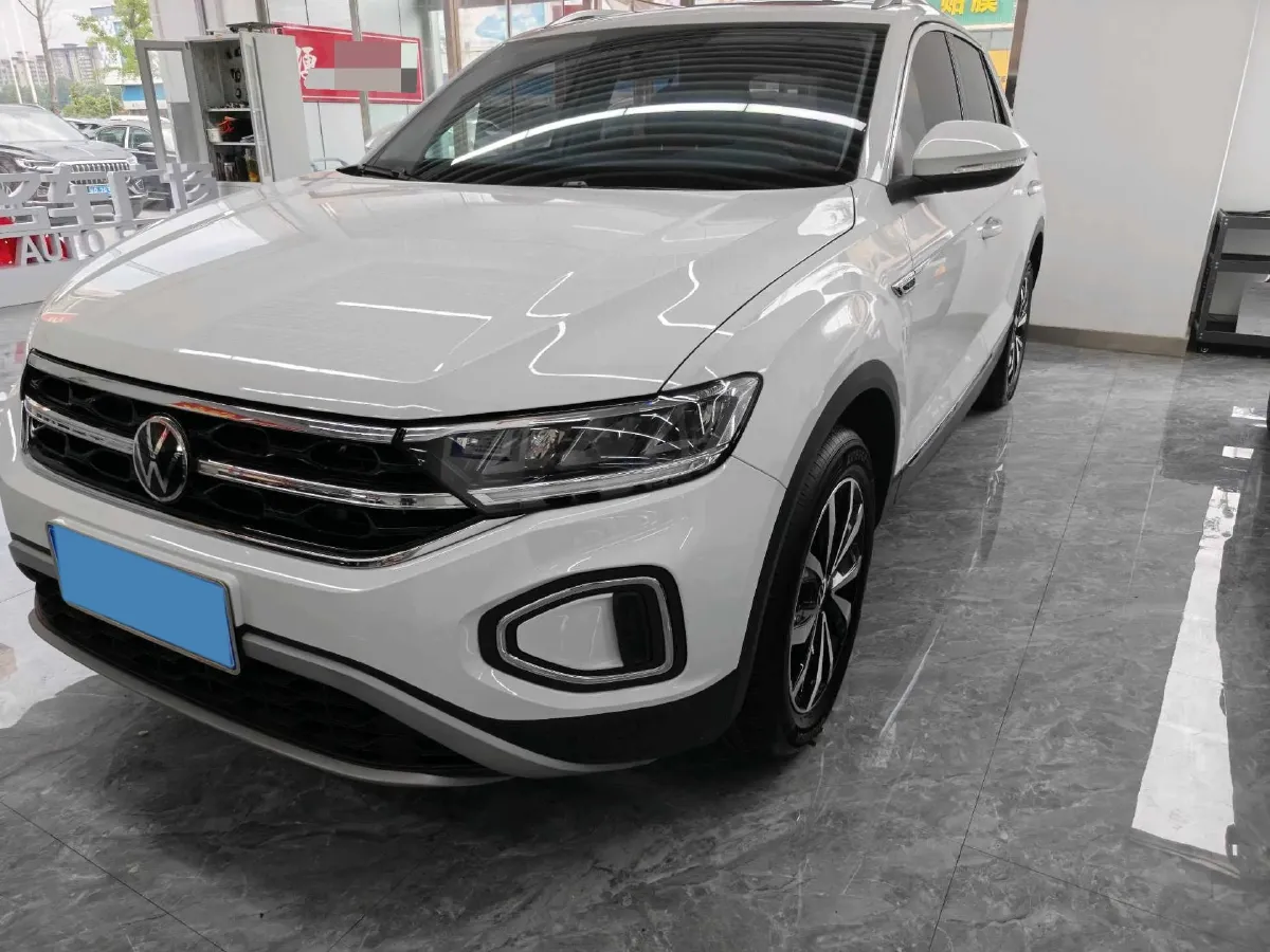 2024 Volkswagen T-Roc 1.4T 150HP L4 7DCT,autocango,china used car exporter,china ev exporter,chinese used car exporter,chinese used ev exporter