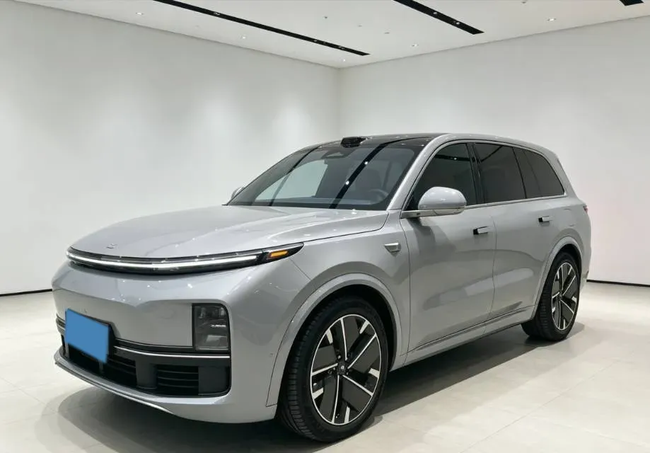 2025 Li L9 Range Extended 154HP REEV,autocango,china used car exporter,china ev exporter,chinese used car exporter,chinese used ev exporter