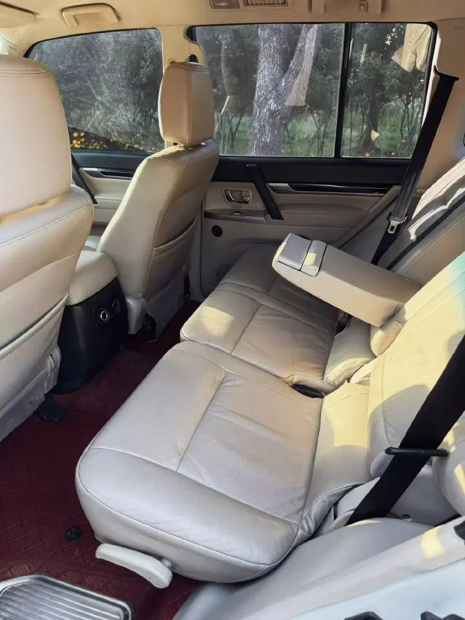 2017 Honda Jade 1.8L 141HP L4 5AT,autocango,china used car exporter,china ev exporter,chinese used car exporter,chinese used ev exporter