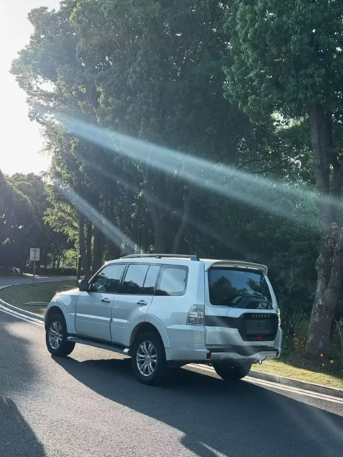 2017 Honda Jade 1.8L 141HP L4 5AT,autocango,china used car exporter,china ev exporter,chinese used car exporter,chinese used ev exporter
