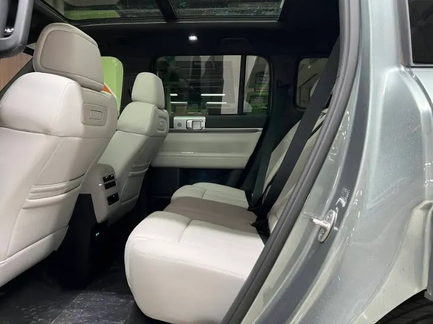 2025 FangChengBao Tai 7 1.5T 156HP L4 E-CVT PHEV,autocango,china used car exporter,china ev exporter,chinese used car exporter,chinese used ev exporter