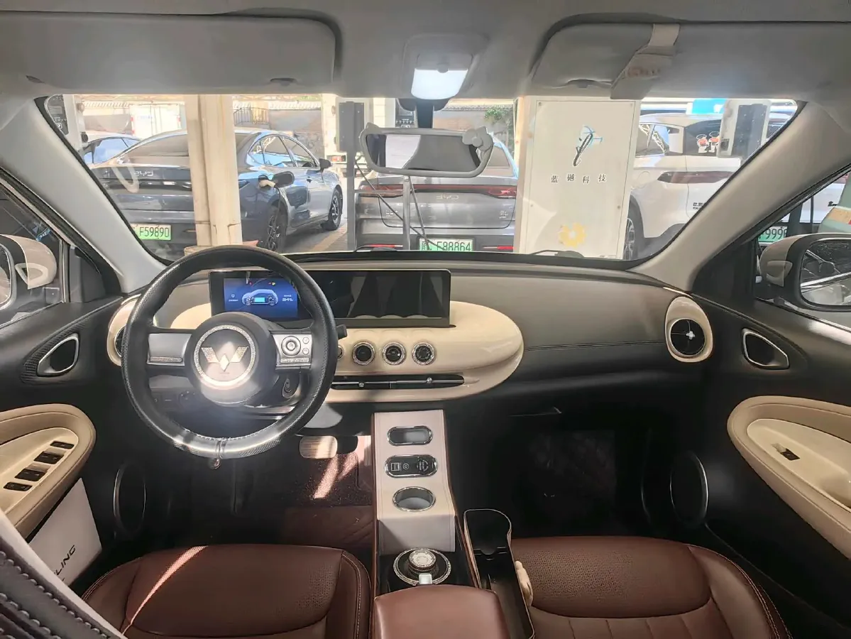 2023 WuLing BinGuo BEV 17.3KWH,autocango,china used car exporter,china ev exporter,chinese used car exporter,chinese used ev exporter