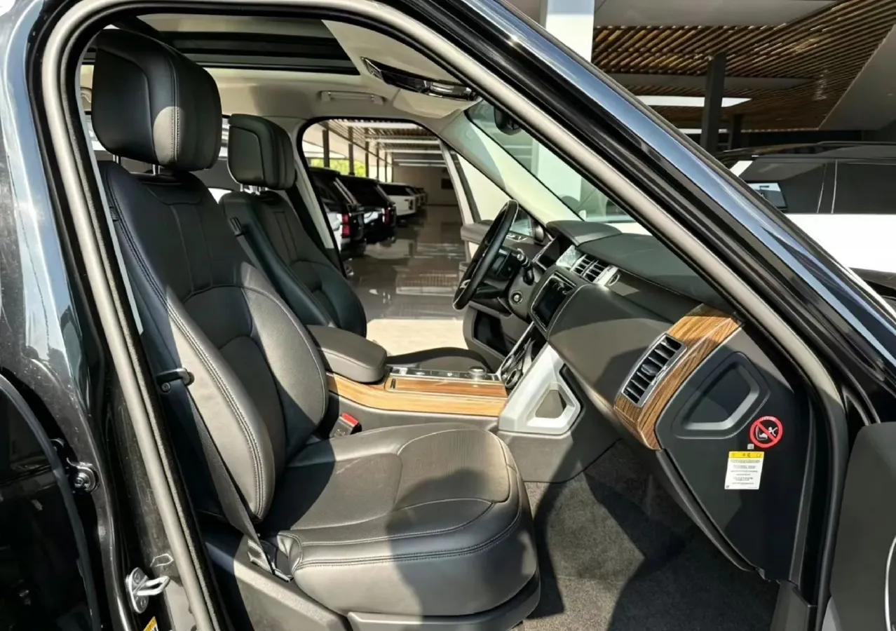 2018 Land Rover Range Rover 3.0T 381HP V6 8AT,autocango,china used car exporter,china ev exporter,chinese used car exporter,chinese used ev exporter