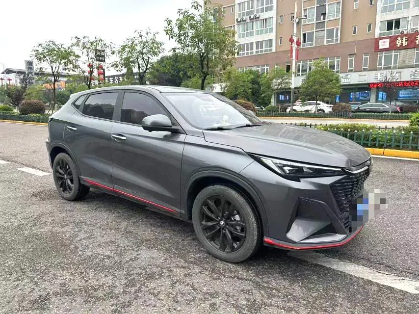 2024 ChangAn X5 PLUS 1.5T 188HP L4 7DCT,autocango,china used car exporter,china ev exporter,chinese used car exporter,chinese used ev exporter