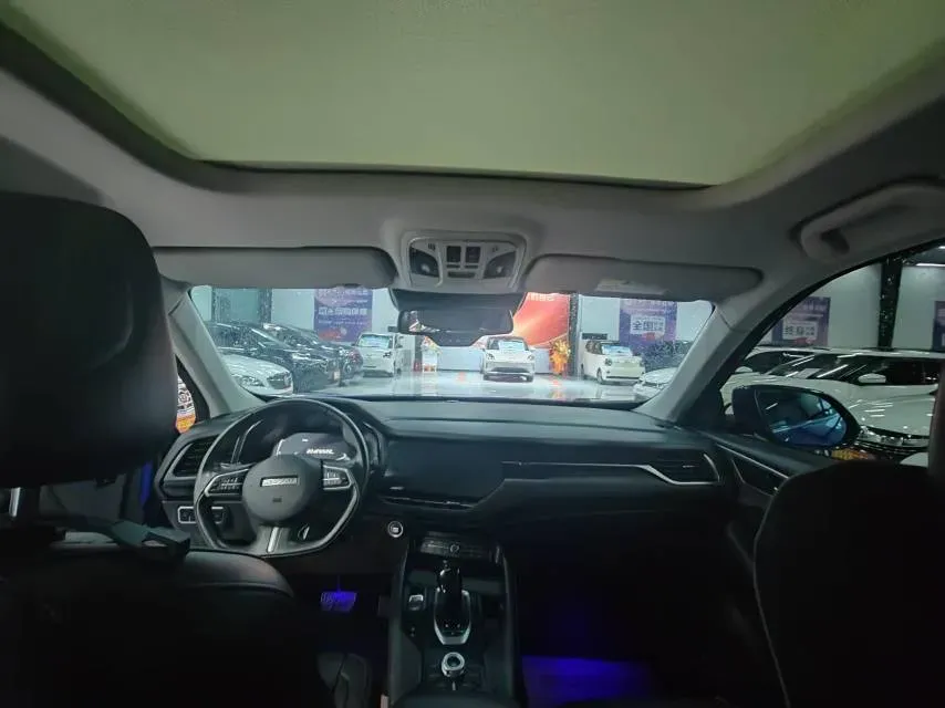 2019 Haval F7 1.5T 169HP L4 7DCT,autocango,china used car exporter,china ev exporter,chinese used car exporter,chinese used ev exporter
