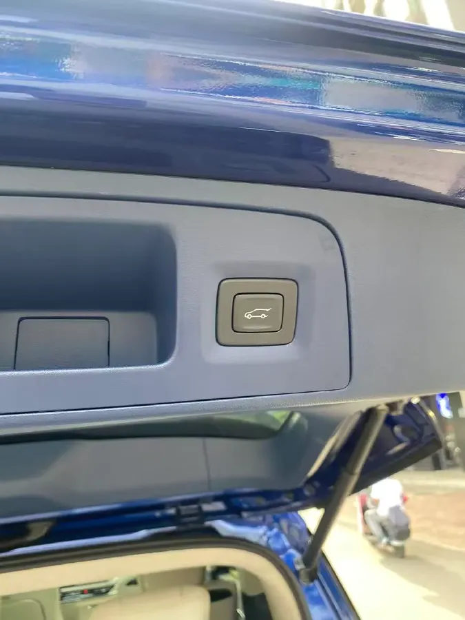 2023 Buick Century 2.0T 237HP L4 9AT,autocango,china used car exporter,china ev exporter,chinese used car exporter,chinese used ev exporter