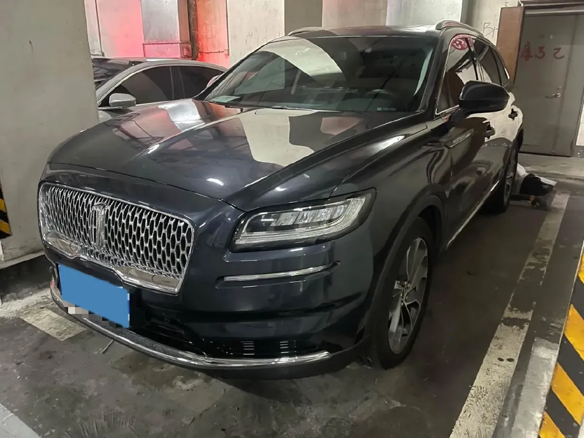 2022 Lincoln Corsair 2.0T 245HP L4 8AT,autocango,china used car exporter,china ev exporter,chinese used car exporter,chinese used ev exporter