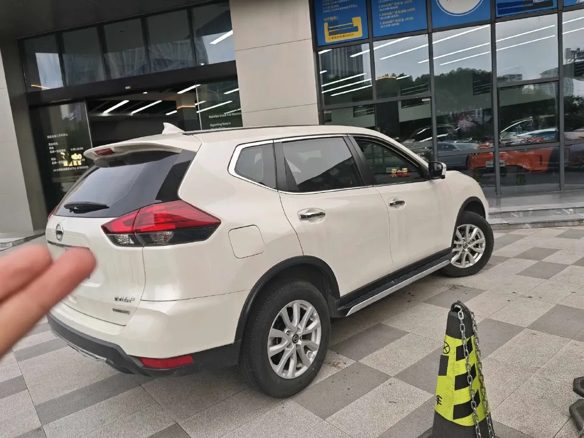 2020 Nissan X-Trail 2.0L 154HP L4 CVT,autocango,china used car exporter,china ev exporter,chinese used car exporter,chinese used ev exporter