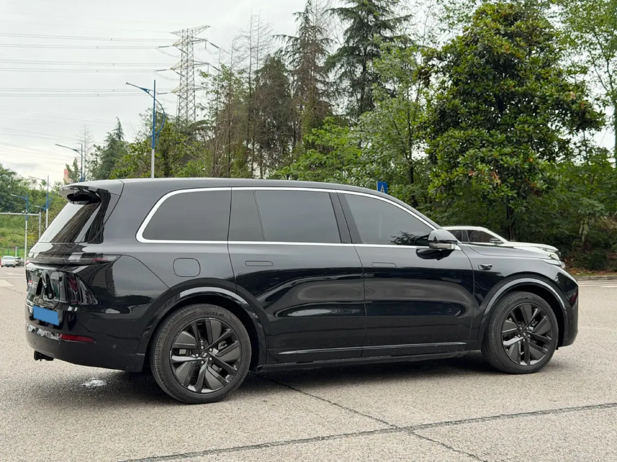 2022 Li L9 Range Extended 154HP REEV 42.6KWH,autocango,china used car exporter,china ev exporter,chinese used car exporter,chinese used ev exporter