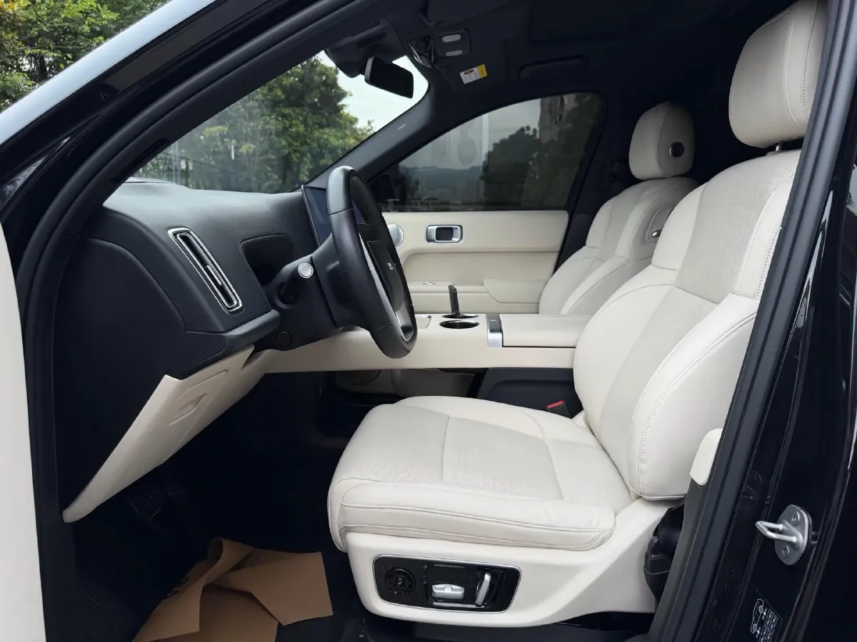 2022 Li L9 Range Extended 154HP REEV 42.6KWH,autocango,china used car exporter,china ev exporter,chinese used car exporter,chinese used ev exporter