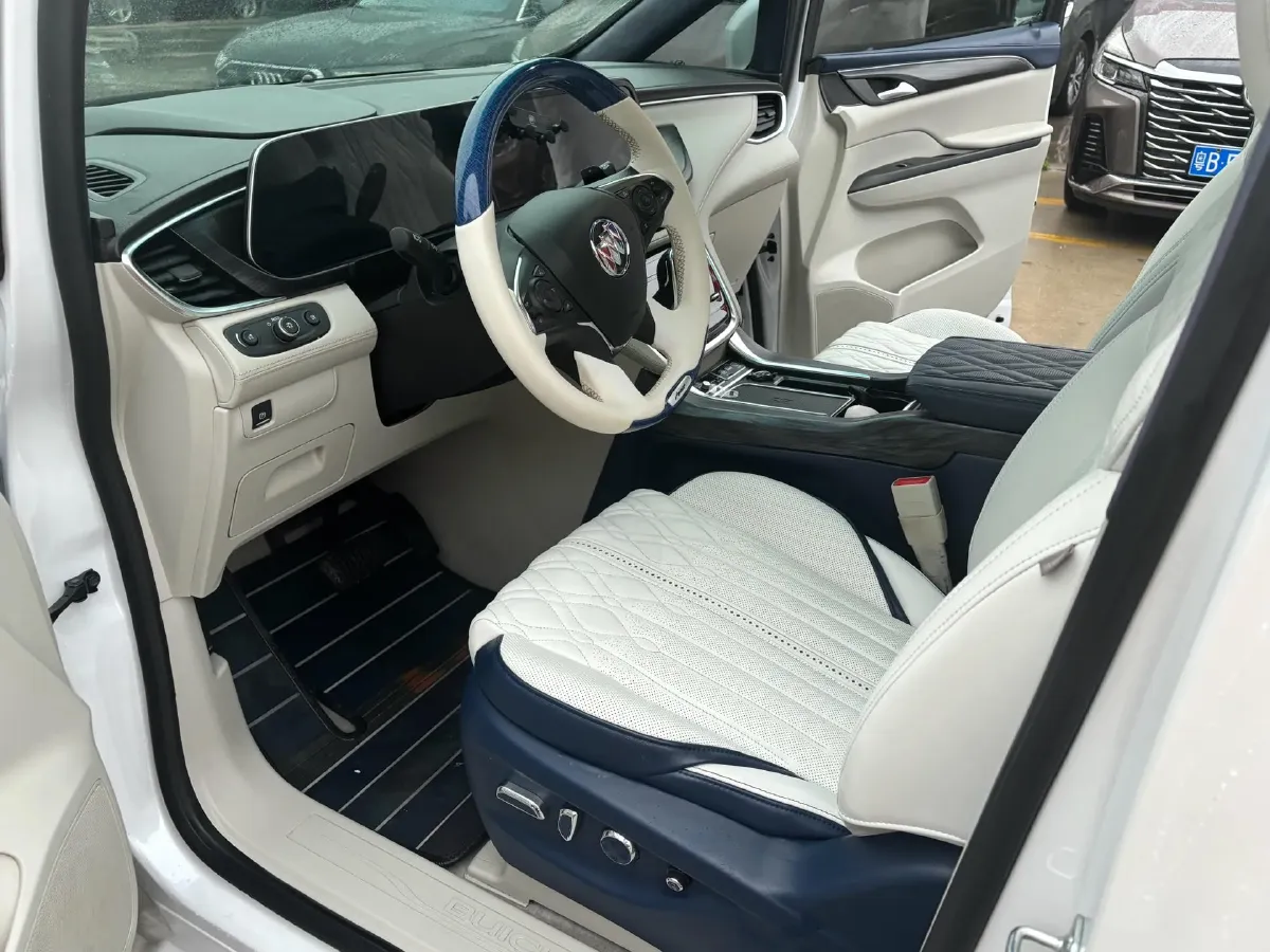 2020 Buick GL8 2.0T 237HP L4 9AT,autocango,china used car exporter,china ev exporter,chinese used car exporter,chinese used ev exporter