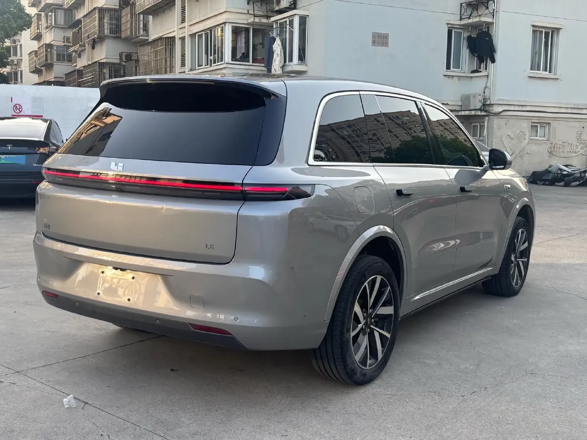 2023 Li L8 Range Extended 154HP REEV 40.9KWH,autocango,china used car exporter,china ev exporter,chinese used car exporter,chinese used ev exporter