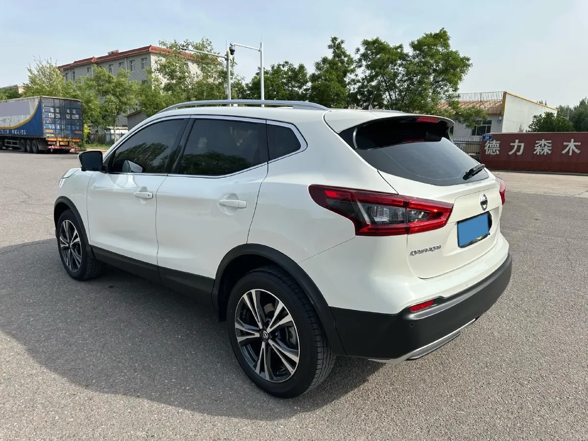 2022 Nissan Qashqai 2.0L 151HP L4 CVT,autocango,china used car exporter,china ev exporter,chinese used car exporter,chinese used ev exporter