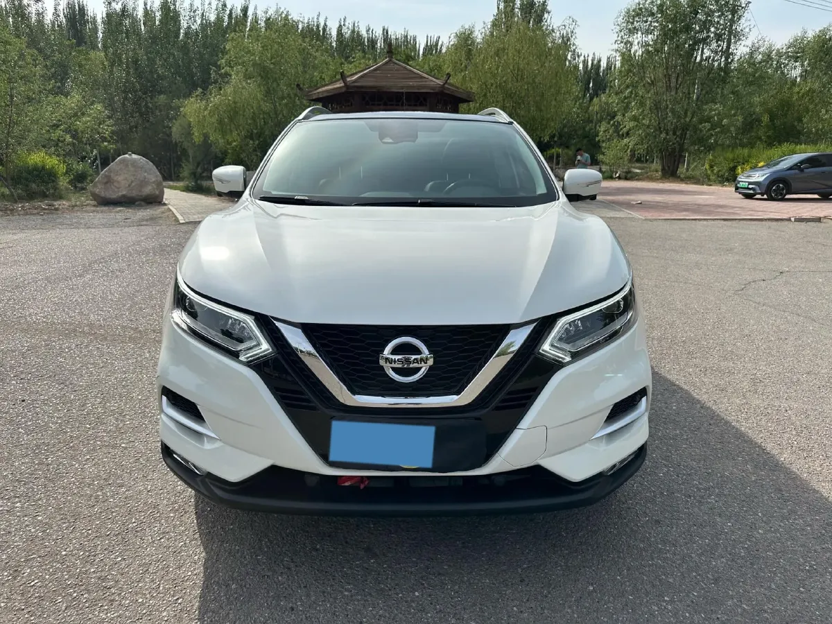 2022 Nissan Qashqai 2.0L 151HP L4 CVT,autocango,china used car exporter,china ev exporter,chinese used car exporter,chinese used ev exporter