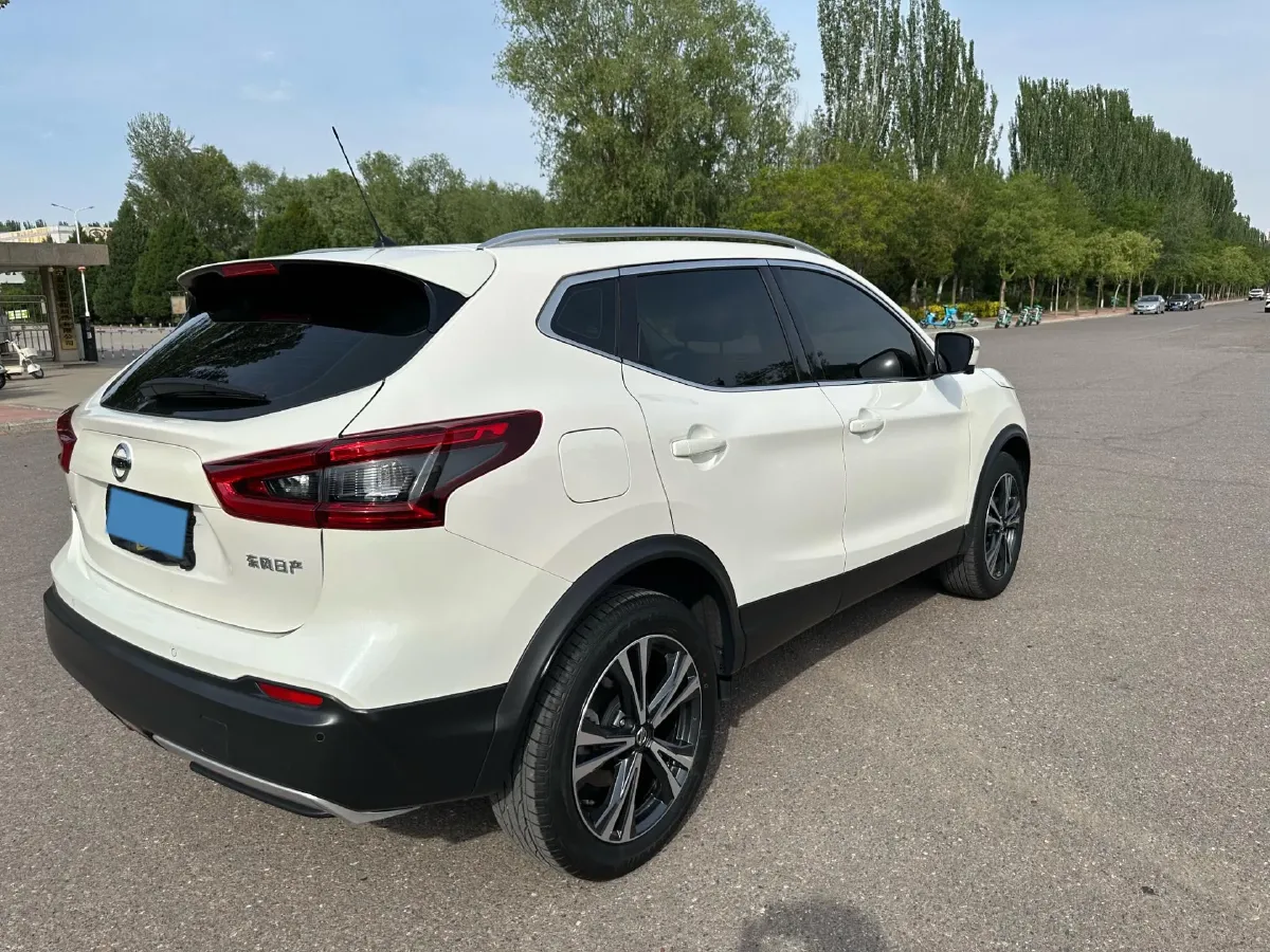 2022 Nissan Qashqai 2.0L 151HP L4 CVT,autocango,china used car exporter,china ev exporter,chinese used car exporter,chinese used ev exporter