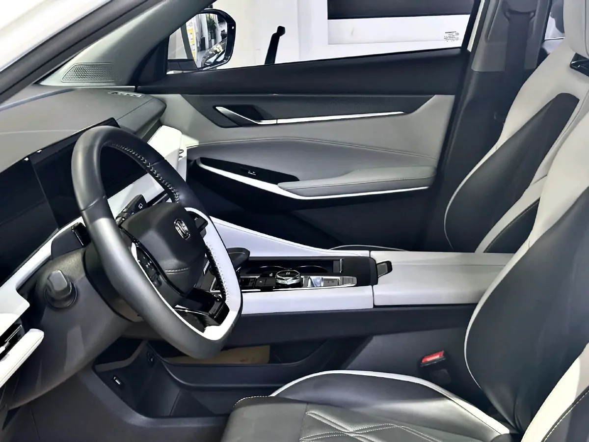 2023 ChangAn CS75 Plus 1.5T 188HP L4 8AT,autocango,china used car exporter,china ev exporter,chinese used car exporter,chinese used ev exporter