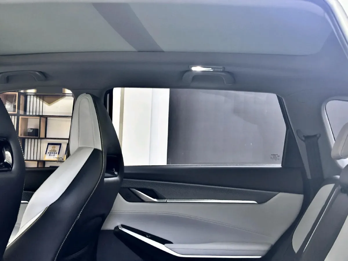 2023 ChangAn CS75 Plus 1.5T 188HP L4 8AT,autocango,china used car exporter,china ev exporter,chinese used car exporter,chinese used ev exporter