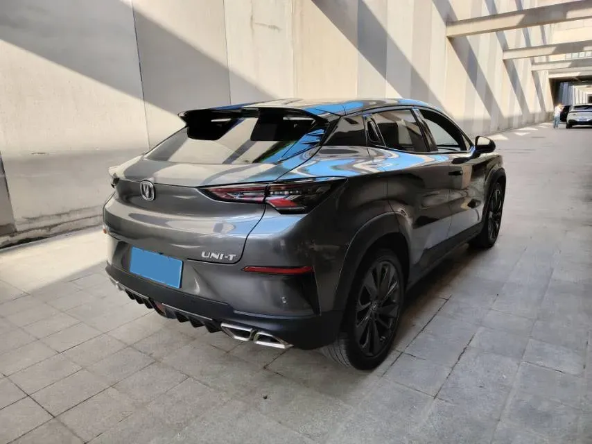 2021 ChangAn UNI-T 1.5T 180HP L4 7DCT,autocango,china used car exporter,china ev exporter,chinese used car exporter,chinese used ev exporter