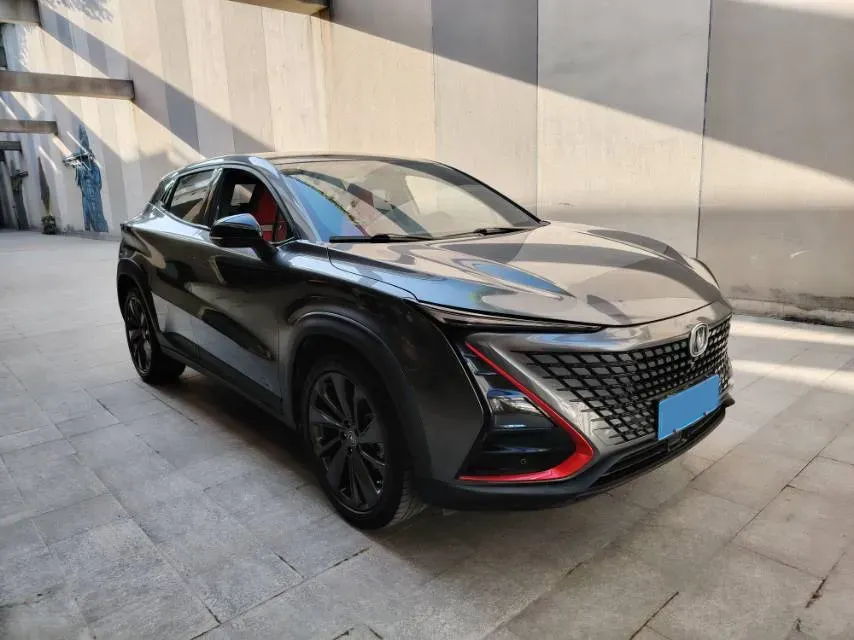2021 ChangAn UNI-T 1.5T 180HP L4 7DCT,autocango,china used car exporter,china ev exporter,chinese used car exporter,chinese used ev exporter