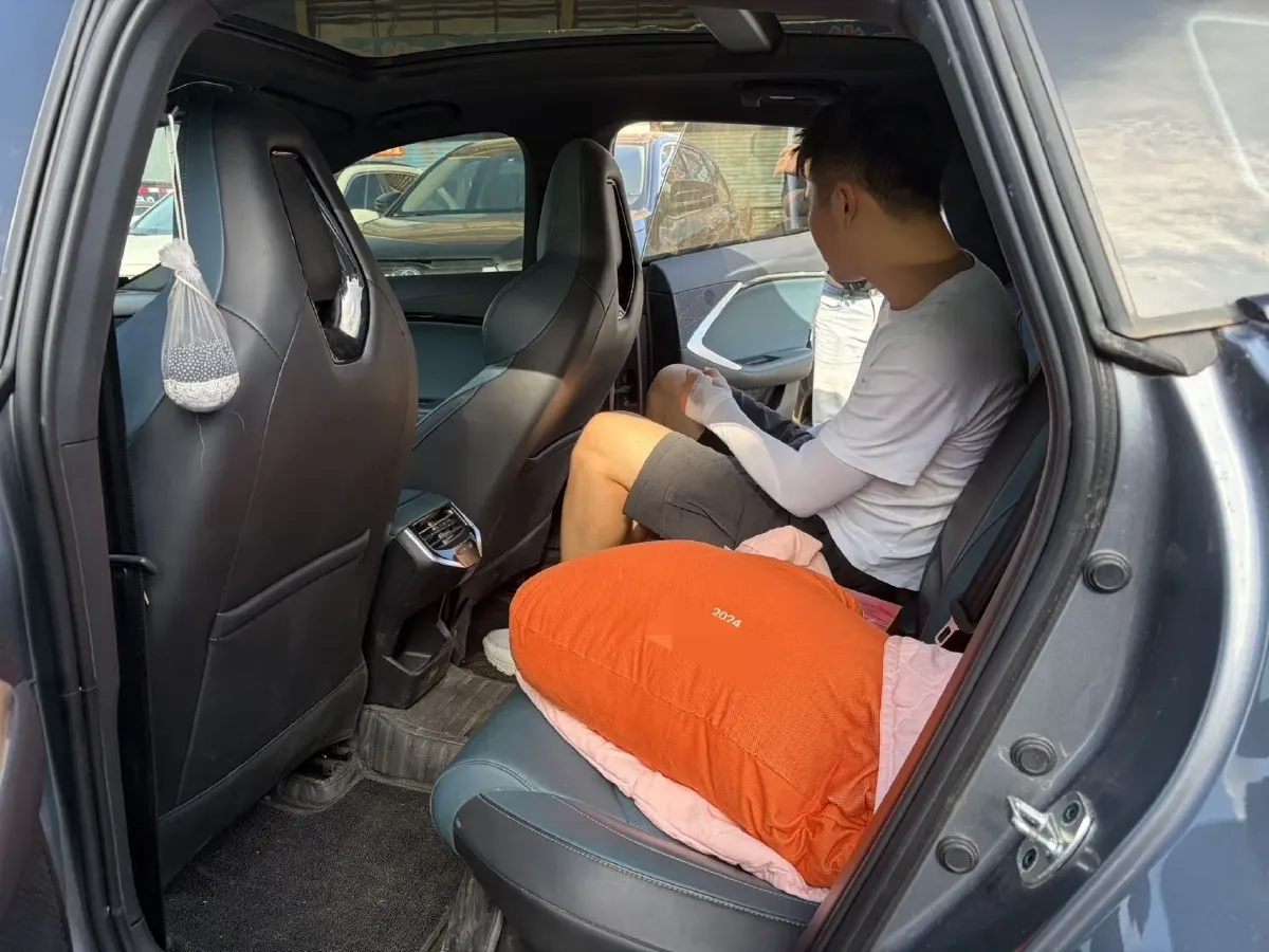 2023 MG 7 2.0T 261HP L4 9AT,autocango,china used car exporter,china ev exporter,chinese used car exporter,chinese used ev exporter
