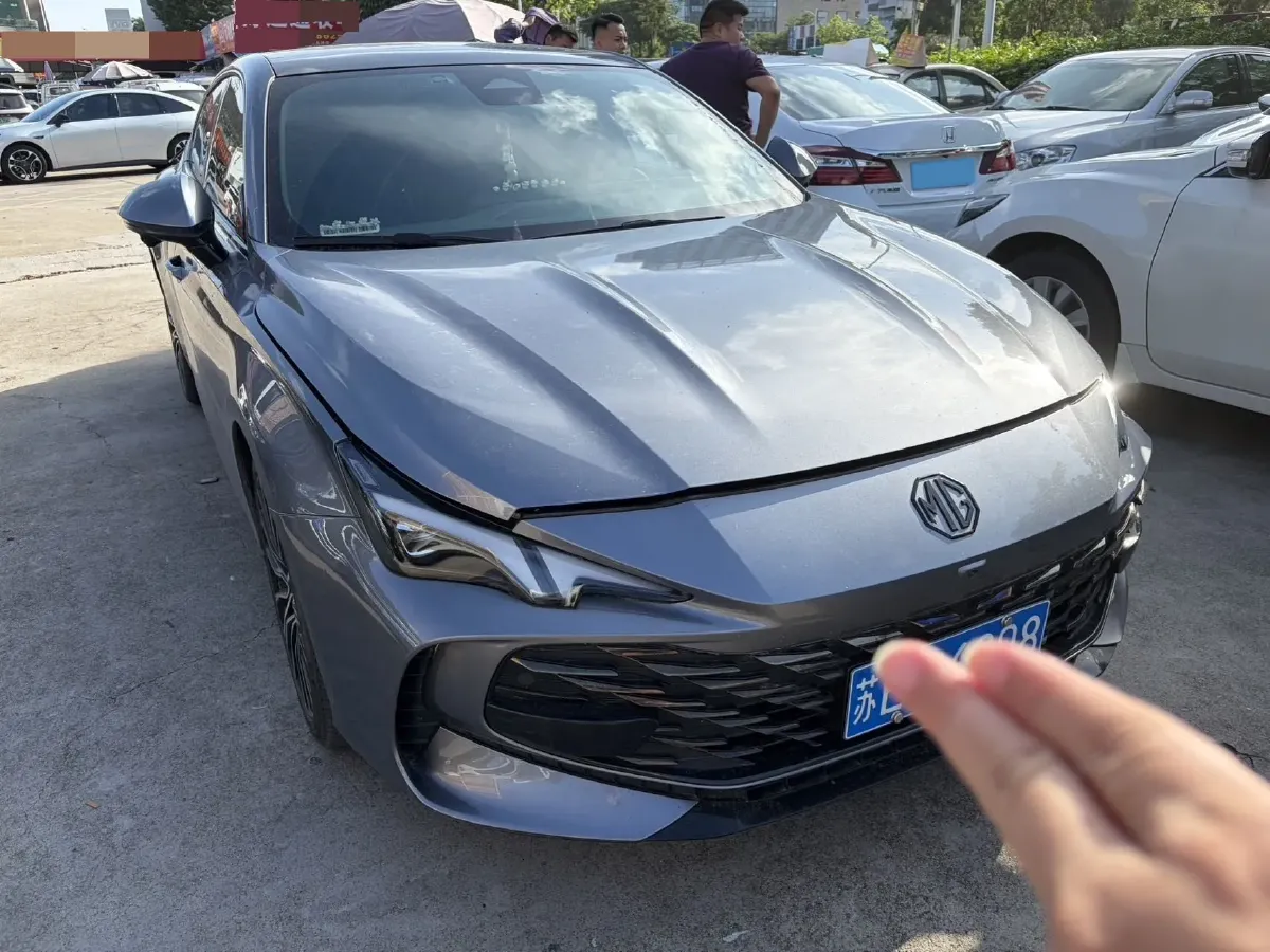 2023 MG 7 2.0T 261HP L4 9AT,autocango,china used car exporter,china ev exporter,chinese used car exporter,chinese used ev exporter