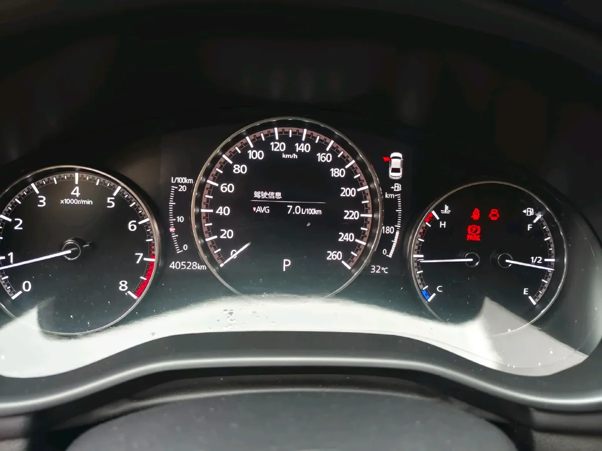 2021 Mazda 3 Axela 2.0L 158HP L4 6AT,autocango,china used car exporter,china ev exporter,chinese used car exporter,chinese used ev exporter