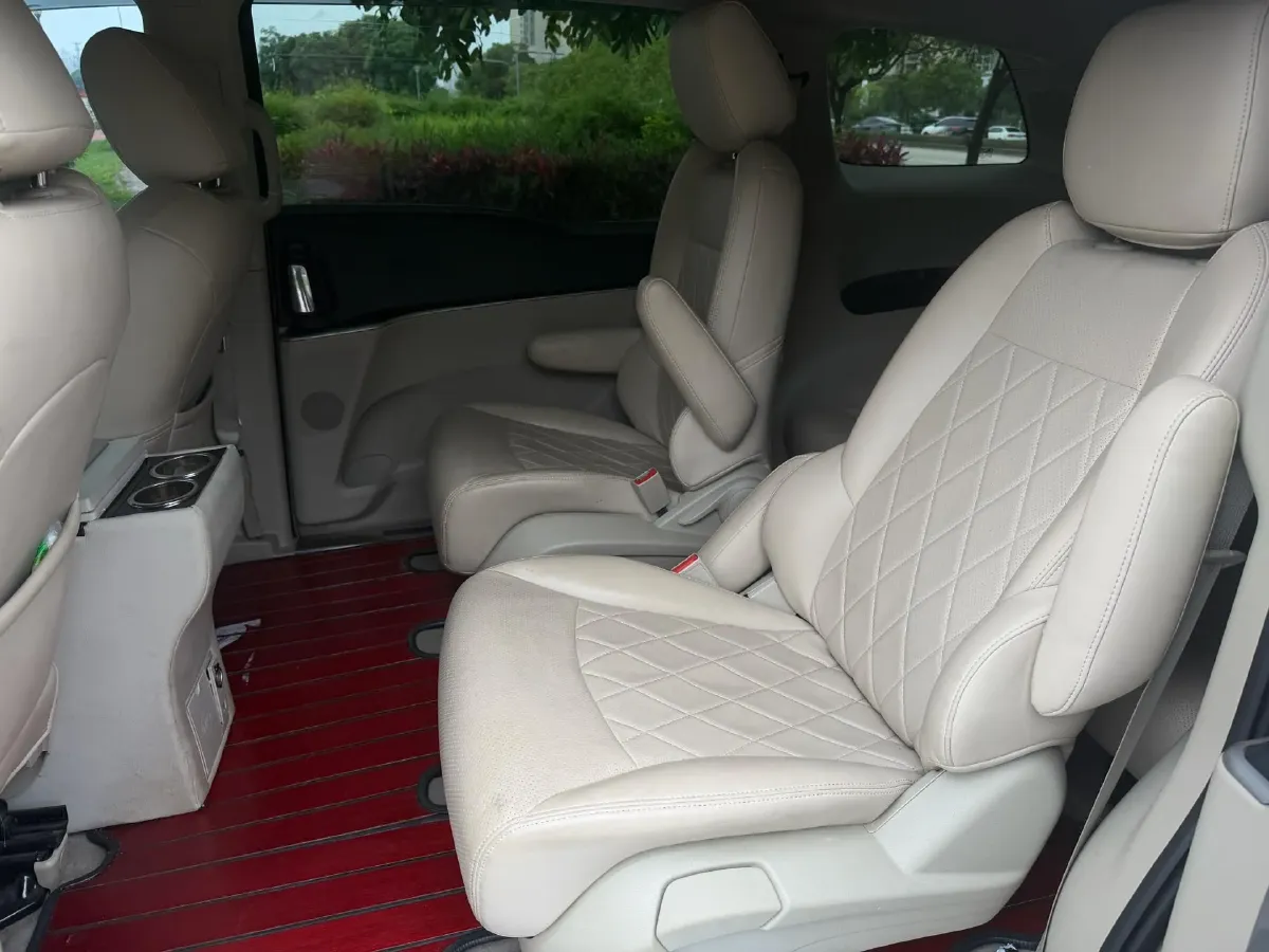 2018 Buick GL8 2.0T 260HP L4 6AT,autocango,china used car exporter,china ev exporter,chinese used car exporter,chinese used ev exporter