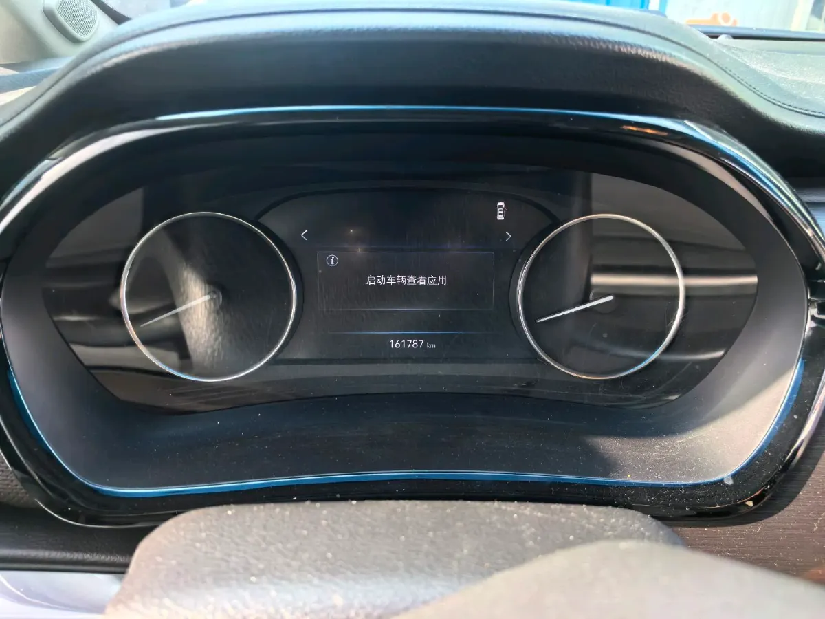 2021 Buick GL8 2.0T 237HP L4 9AT,autocango,china used car exporter,china ev exporter,chinese used car exporter,chinese used ev exporter