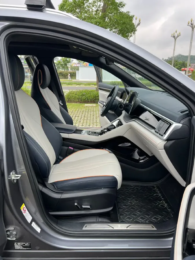 2022 Hyundai Tucson 2.0L 150HP L4 6AT Hybrid,autocango,china used car exporter,china ev exporter,chinese used car exporter,chinese used ev exporter