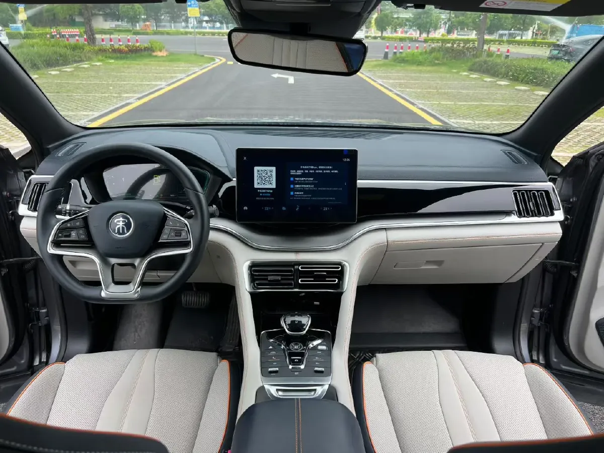 2022 Hyundai Tucson 2.0L 150HP L4 6AT Hybrid,autocango,china used car exporter,china ev exporter,chinese used car exporter,chinese used ev exporter
