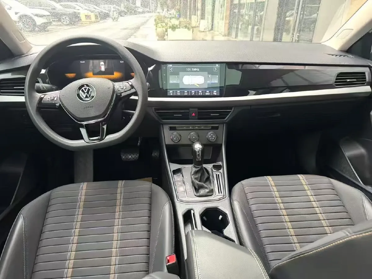 2022 Volkswagen Sagitar 1.2T 116HP L4 7DCT,autocango,china used car exporter,china ev exporter,chinese used car exporter,chinese used ev exporter