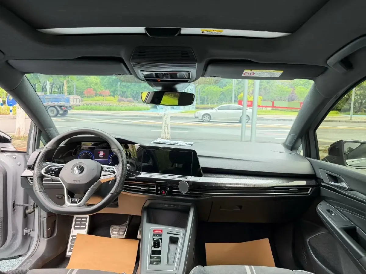 2021 Volkswagen Golf 1.4T 150HP L4 7DCT,autocango,china used car exporter,china ev exporter,chinese used car exporter,chinese used ev exporter