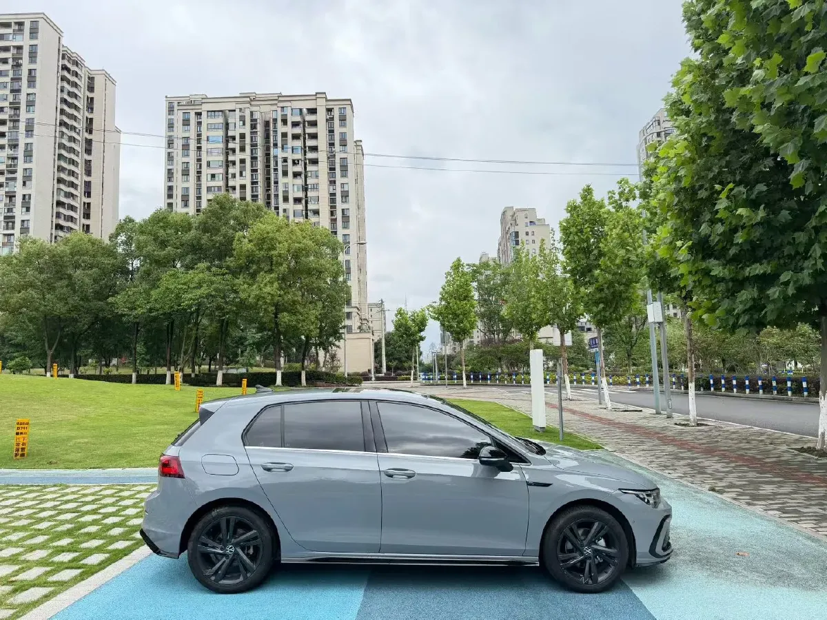 2021 Volkswagen Golf 1.4T 150HP L4 7DCT,autocango,china used car exporter,china ev exporter,chinese used car exporter,chinese used ev exporter