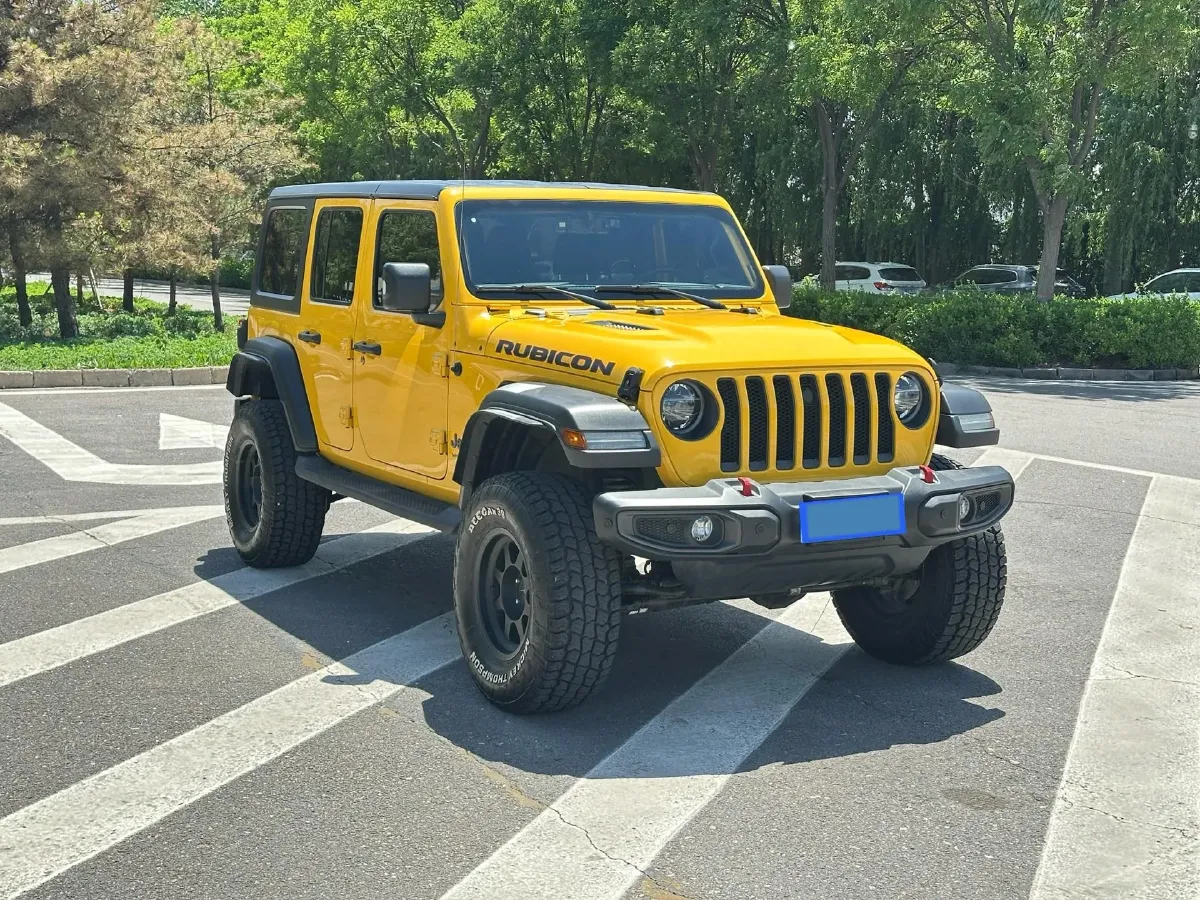 2021 Jeep Wrangler 2.0T 266HP L4 8AT,autocango,china used car exporter,china ev exporter,chinese used car exporter,chinese used ev exporter