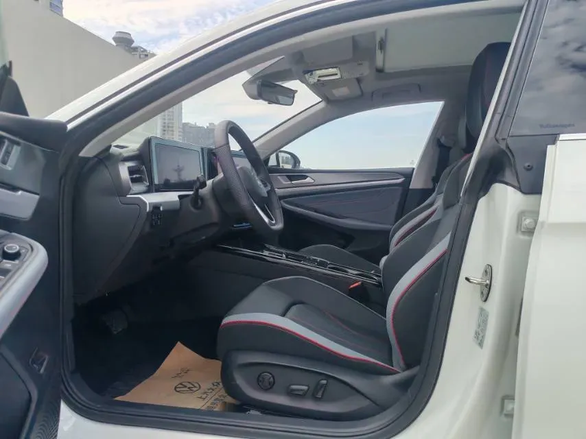 2024 Volkswagen Lamando 1.4T 150HP L4 7DCT,autocango,china used car exporter,china ev exporter,chinese used car exporter,chinese used ev exporter