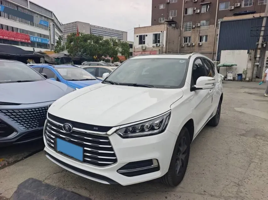 2020 BYD Song Pro 1.5T 160HP L4 6MT,autocango,china used car exporter,china ev exporter,chinese used car exporter,chinese used ev exporter