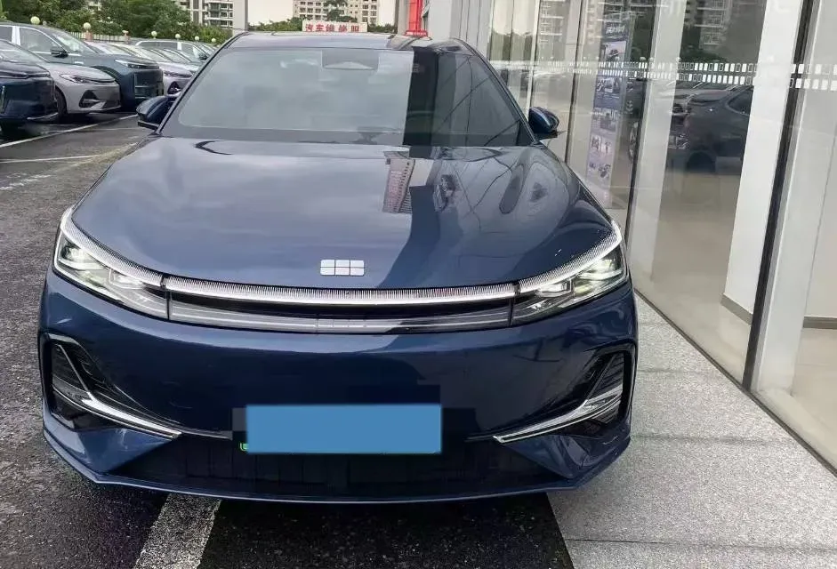 2025 Geely Galaxy A7 1.5L 112HP L4 1DHT PHEV,autocango,china used car exporter,china ev exporter,chinese used car exporter,chinese used ev exporter