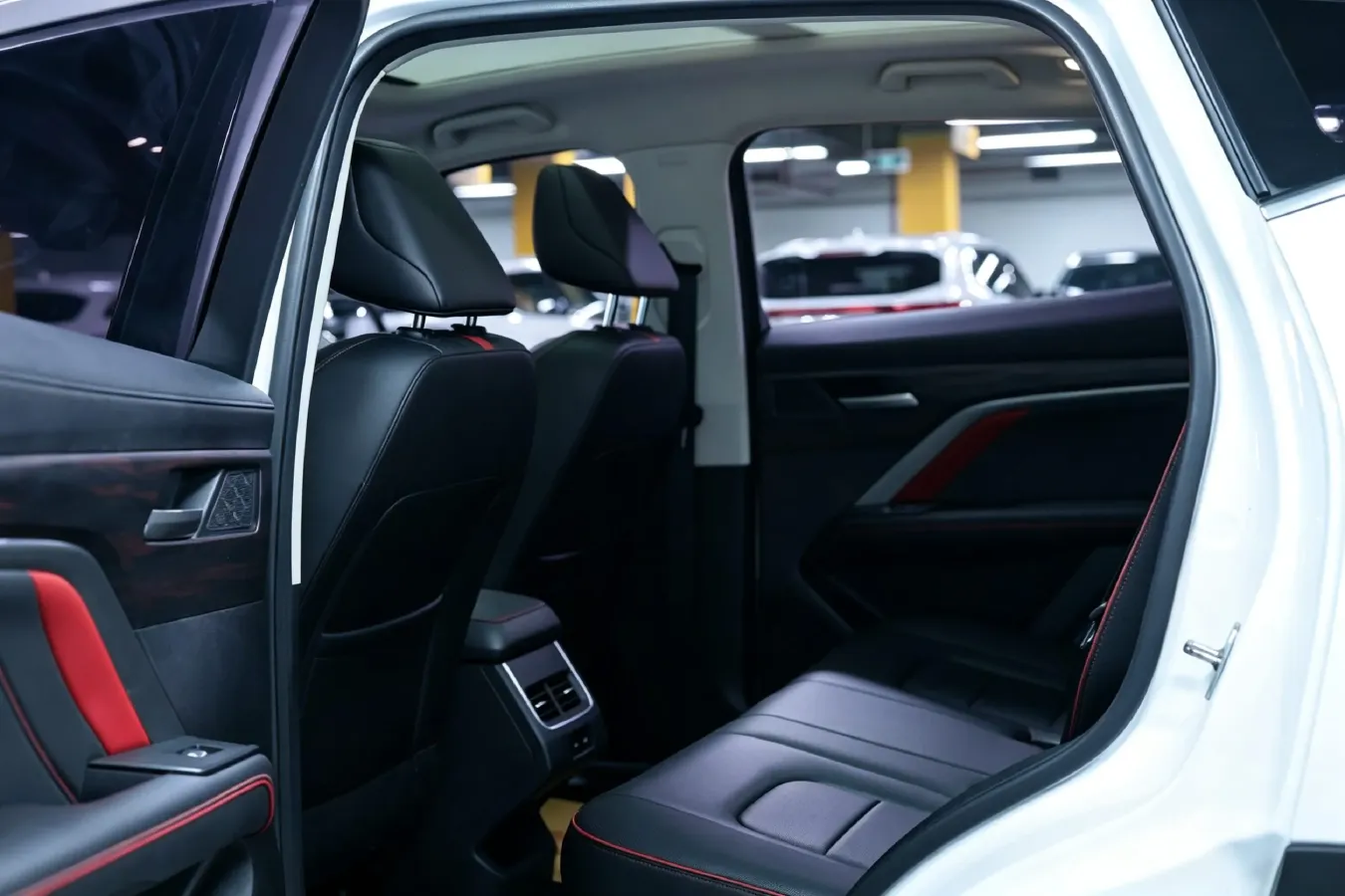 2021 Haval H6 1.5T 169HP L4 7DCT,autocango,china used car exporter,china ev exporter,chinese used car exporter,chinese used ev exporter